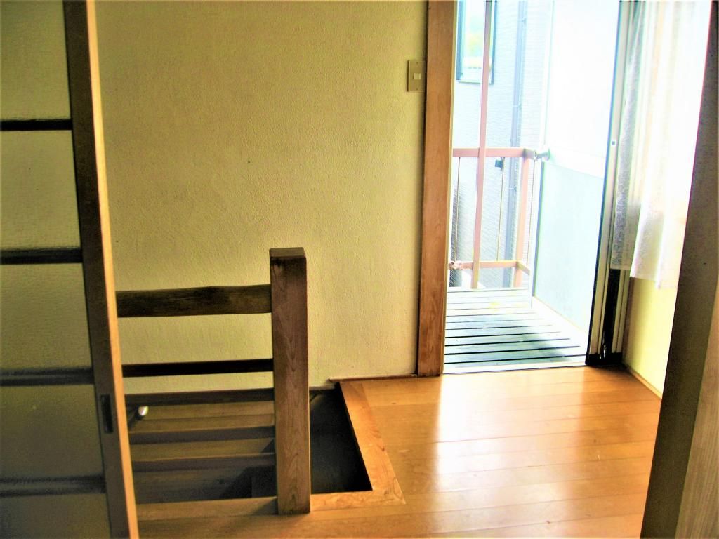 5DK Detached House for Sale in Uwajima, Ehime - Akiya Bank Listing - Thumbnail 4