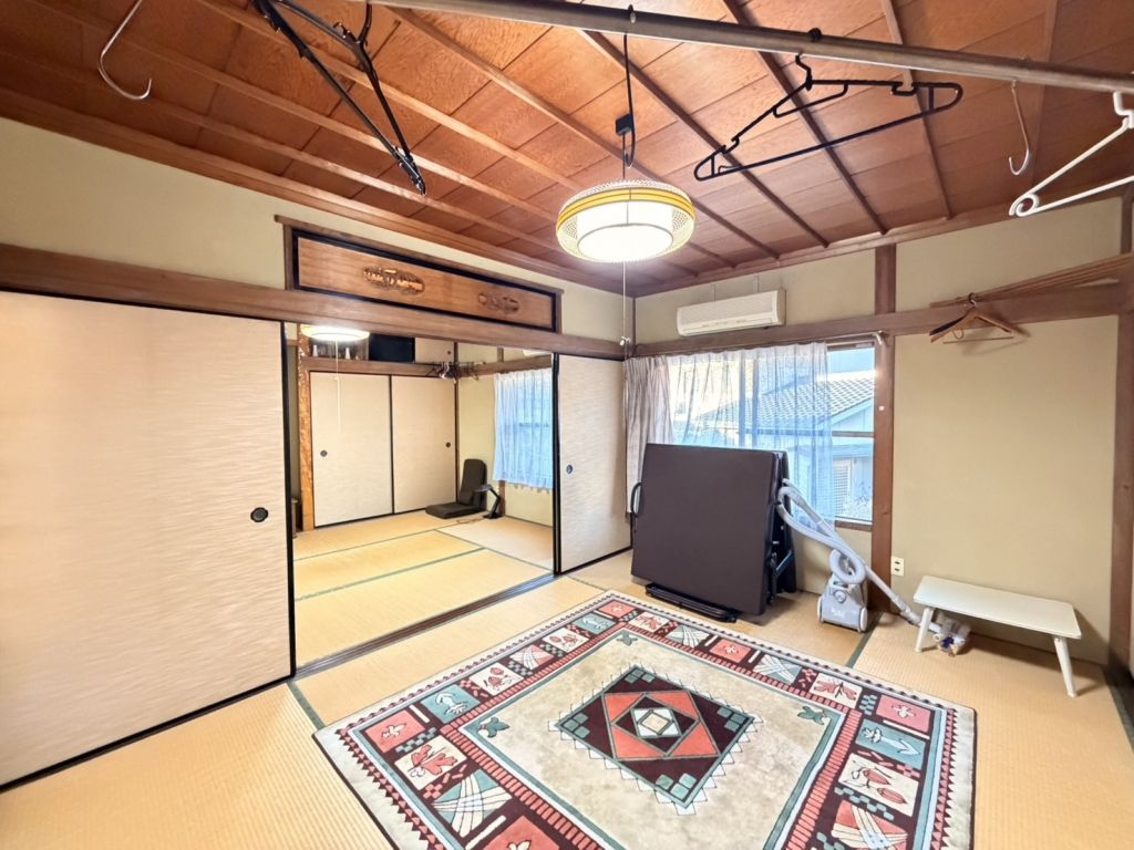 Spacious 5DK Akiya House for Sale in Miyoshi, Tokushima - Thumbnail 3