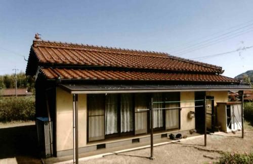 2.8 Million Yen 2DK House for Sale in Mine City, Yamaguchi - Thumbnail 3