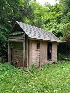 Mountain Cabin with Wood Stove & Forest Land in Tamura, Fukushima - Thumbnail 4