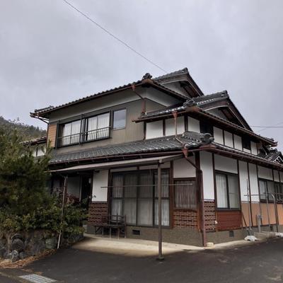 Spacious 9DK House in Kyotamba, Kyoto - Corner Plot with Garden — Image 1, Kyotanba, Kyoto