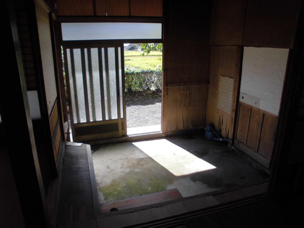 4LDK Detached House for Sale in Izumi City, Kagoshima - Thumbnail 3