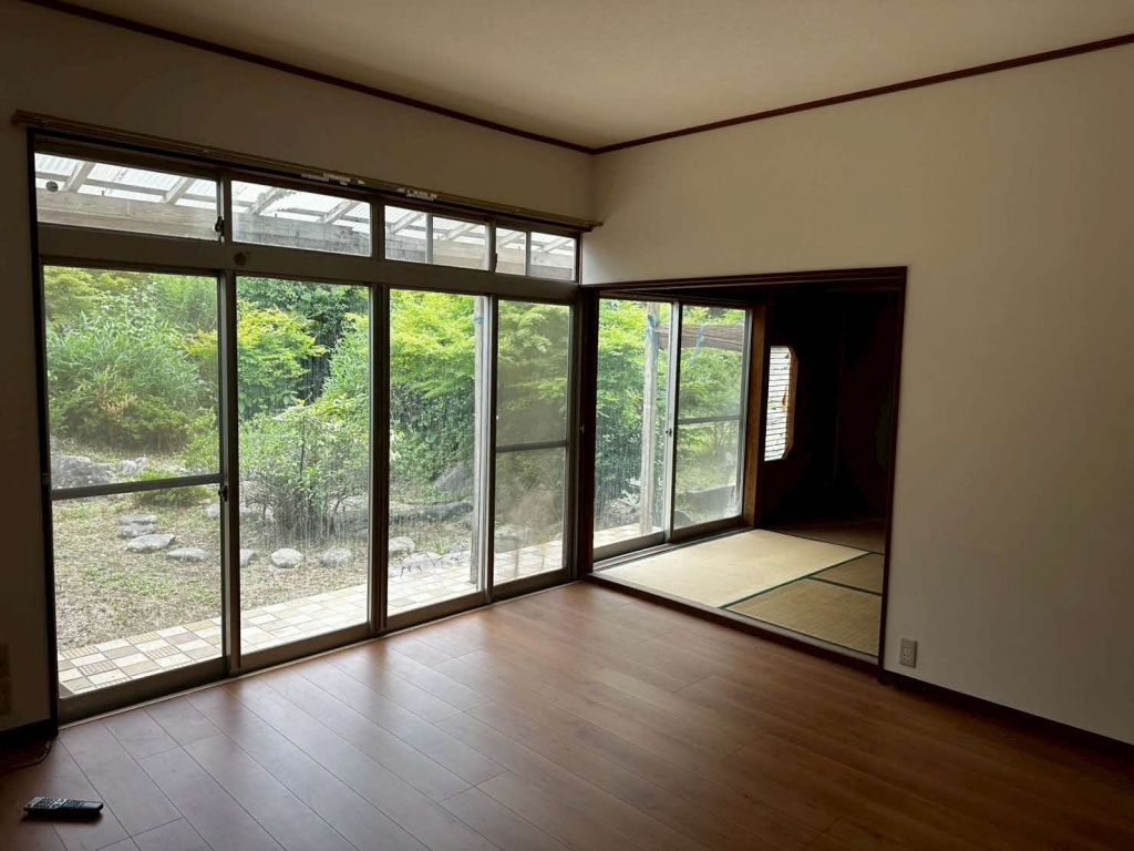 Traditional 5DK House for Rent in Quiet Matsue, Shimane - Thumbnail 2