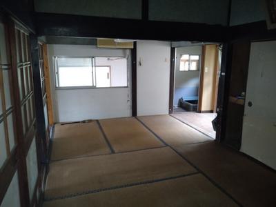 Historic 7LDK House in Saiki City - Mountain Views and Agricultural Land — Image 4, Saiki, Oita