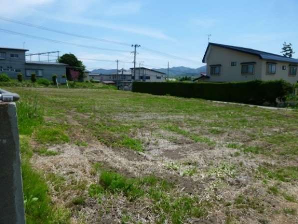 232 Tsubo Hirosaki Land for Sale with Development Potential - Thumbnail 3