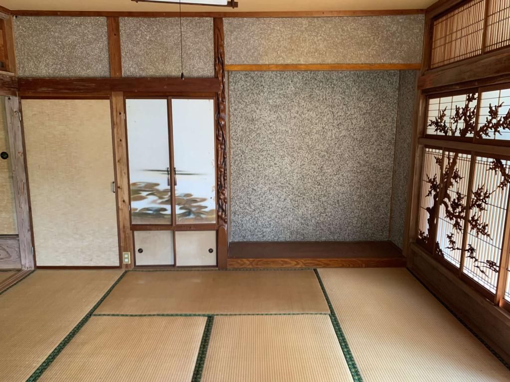 Rural 6DK Farmhouse with Land for Sale in Uki City, Kumamoto - Thumbnail 4