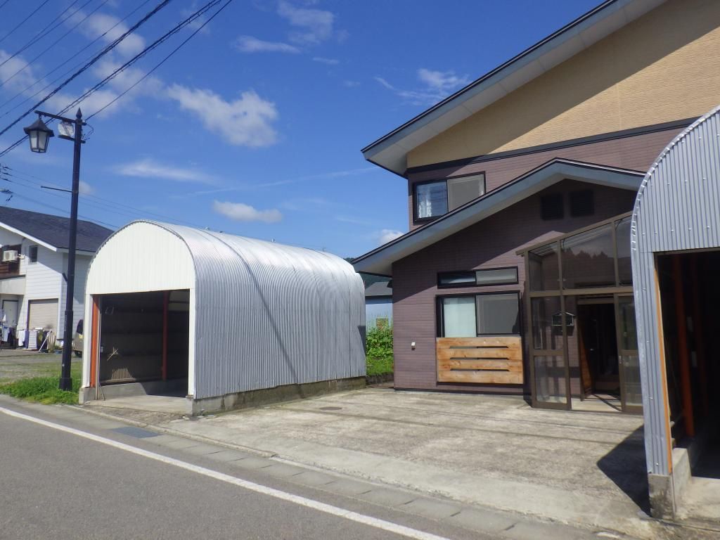 Fully Renovated 7SLDK House in Tadami, Fukushima with Listening Room - Thumbnail 2