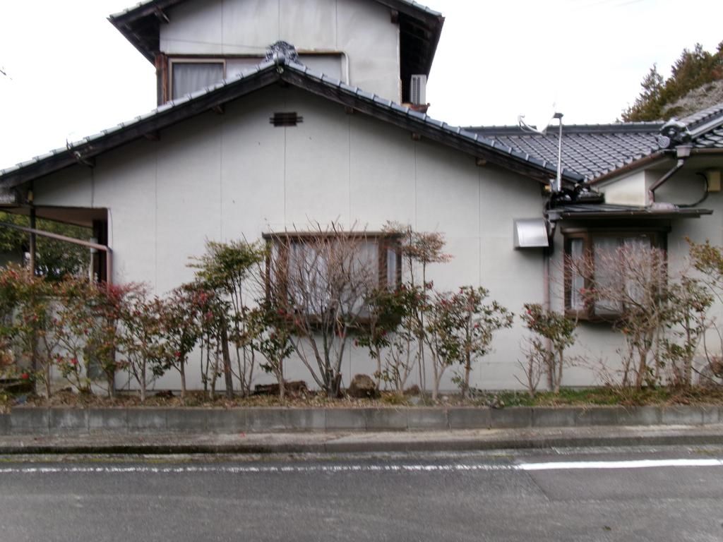 Spacious 7DK House with Farmland & Outbuildings in Sayo, Hyogo - Thumbnail 3