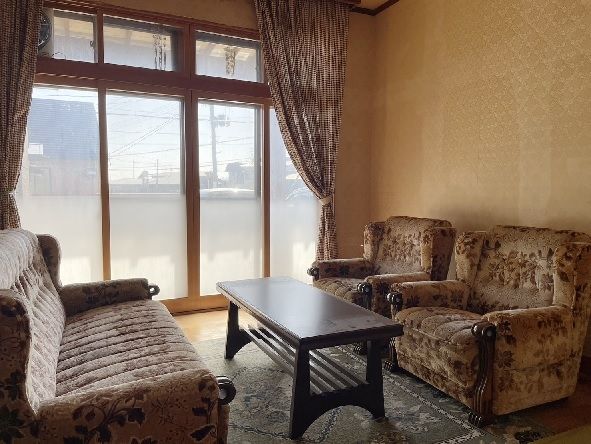 Large 8DK House with Tea Room for Sale in Fujisaki, Aomori - Thumbnail 2