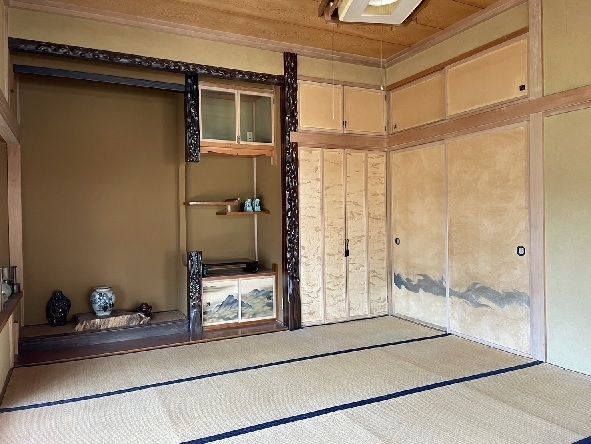Large 8DK House with Tea Room for Sale in Fujisaki, Aomori - Thumbnail 3