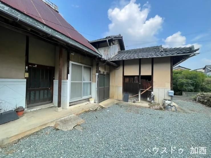 1900 Folk House for Sale in Kasai City, Hyogo - 8DK, 304 sqm Land - Thumbnail 2