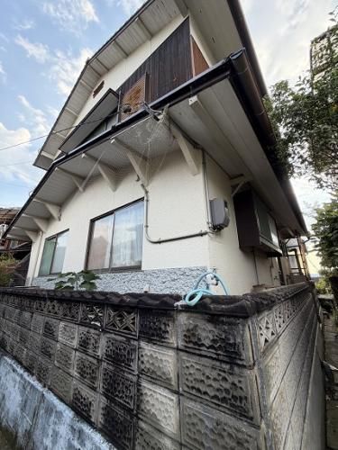 3LDK House with Sea View in Quiet Imabari Neighborhood - Thumbnail 2