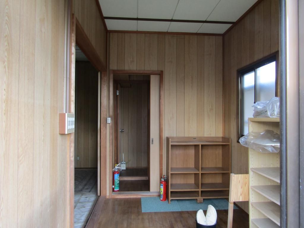 Hilltop Home with Large Garden Plot in Kamigori, Hyogo - Thumbnail 4