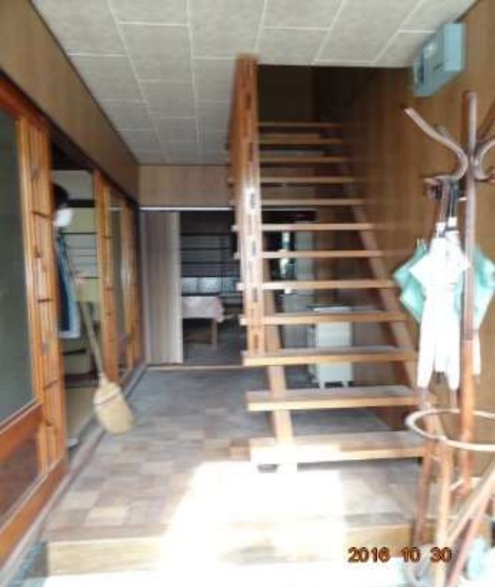 Historic 1943 Wooden House for Sale in Nyuzen, Toyama - Thumbnail 2