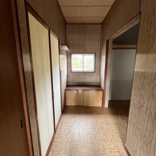 Traditional 1963 Detached House for Sale in Oyabe, Toyama - Thumbnail 4