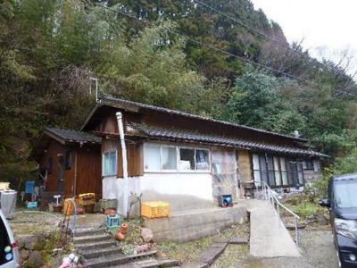 Renovated 5DK House with Large Garden in Okinoshima Town — Image 1, Okinoshima, Shimane