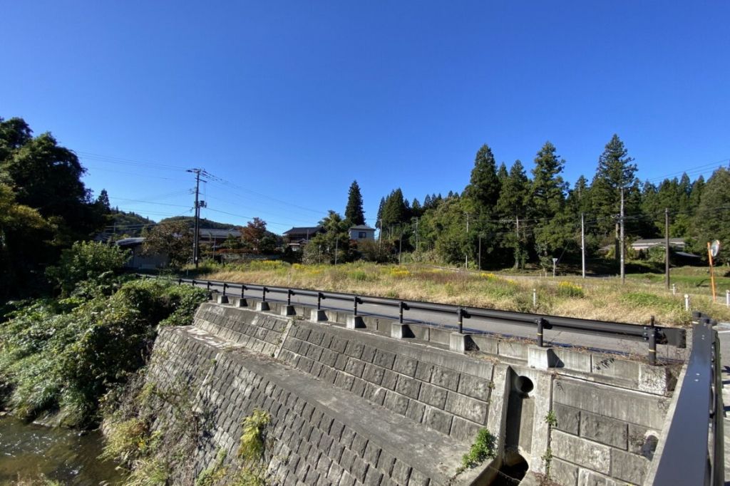900 sqm Vacant Land for Sale in Sanjo, Niigata - Near National Route 290 - Thumbnail 2