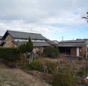 73-Year-Old Detached House on Large Plot in Hashima, Gifu - Thumbnail 4