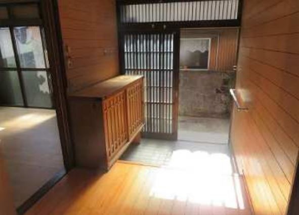 1982 Wooden House in Usuki, Oita - Elevated Land, 6K Layout - Thumbnail 4