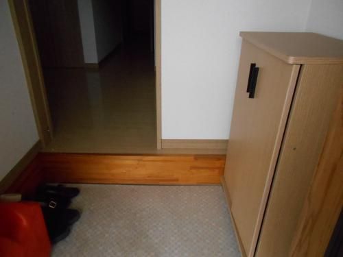 Renovated 1LDK House for Rent Near Ebino Iino Station, Miyazaki - Thumbnail 2