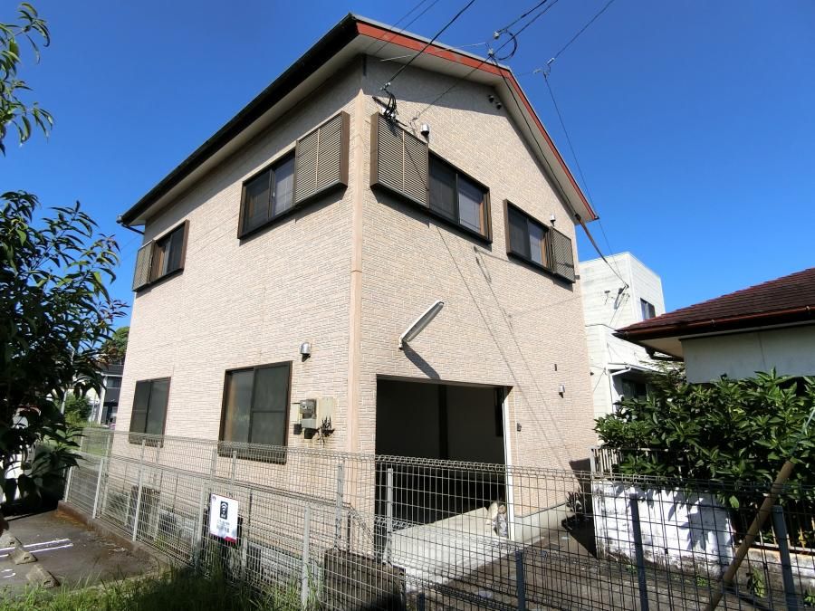 3SLDK House with Separate Office Building in Miyazaki City - Main Image