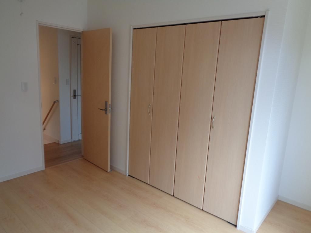 Modern 4LDK Detached House for Sale in Yatsushiro, Kumamoto - Thumbnail 3