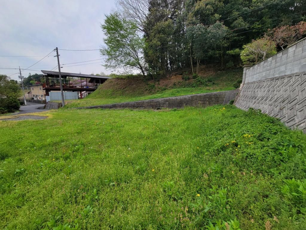 323 sqm Flat Land Parcel for Sale in Tsuyama, Okayama - Thumbnail 3