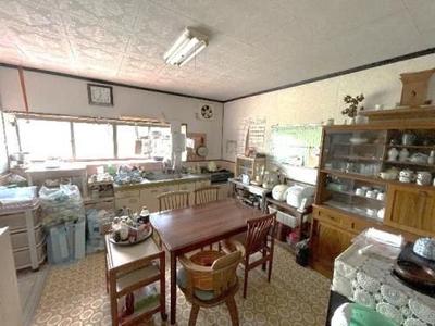 5DK Detached House on 2933 sqm Land in Kokonoe, Oita — Image 3, Kokonoe, Oita