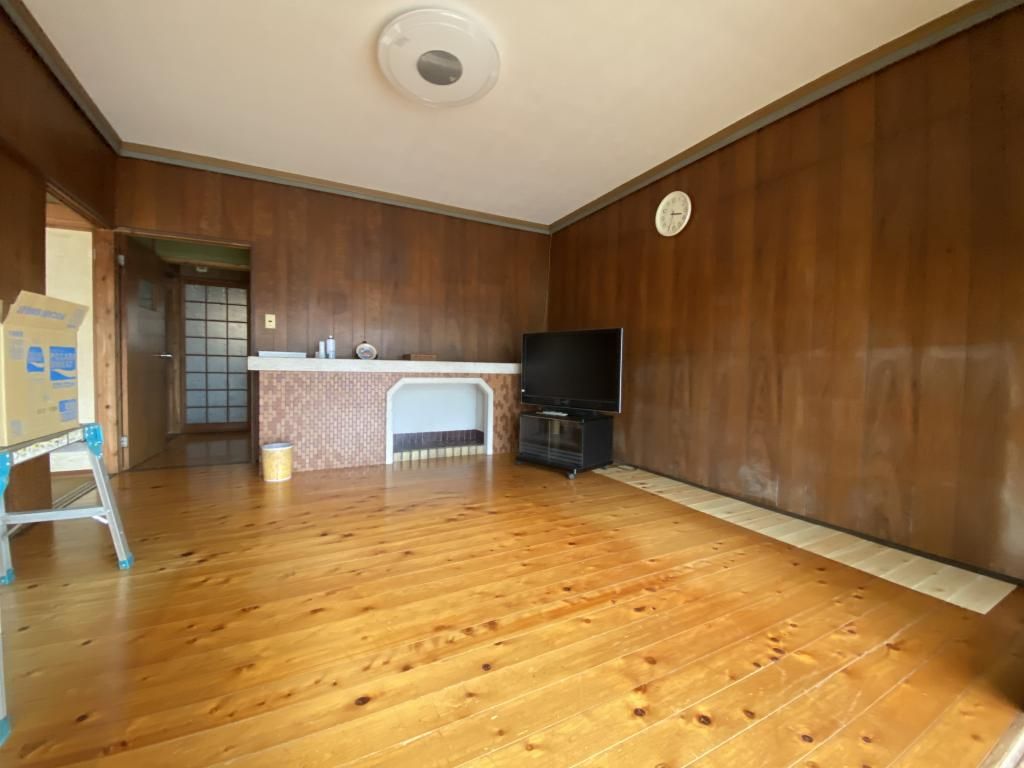 5LDK House for Rent in Koshi, Kumamoto with Large Garden - Thumbnail 4