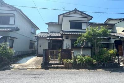 Spacious 5DK House in Ogaki with 192㎡ Land — Image 1, Ogaki, Gifu