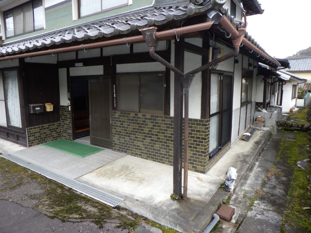 Large Vacant House for Sale in Asago City, Hyogo - Thumbnail 2