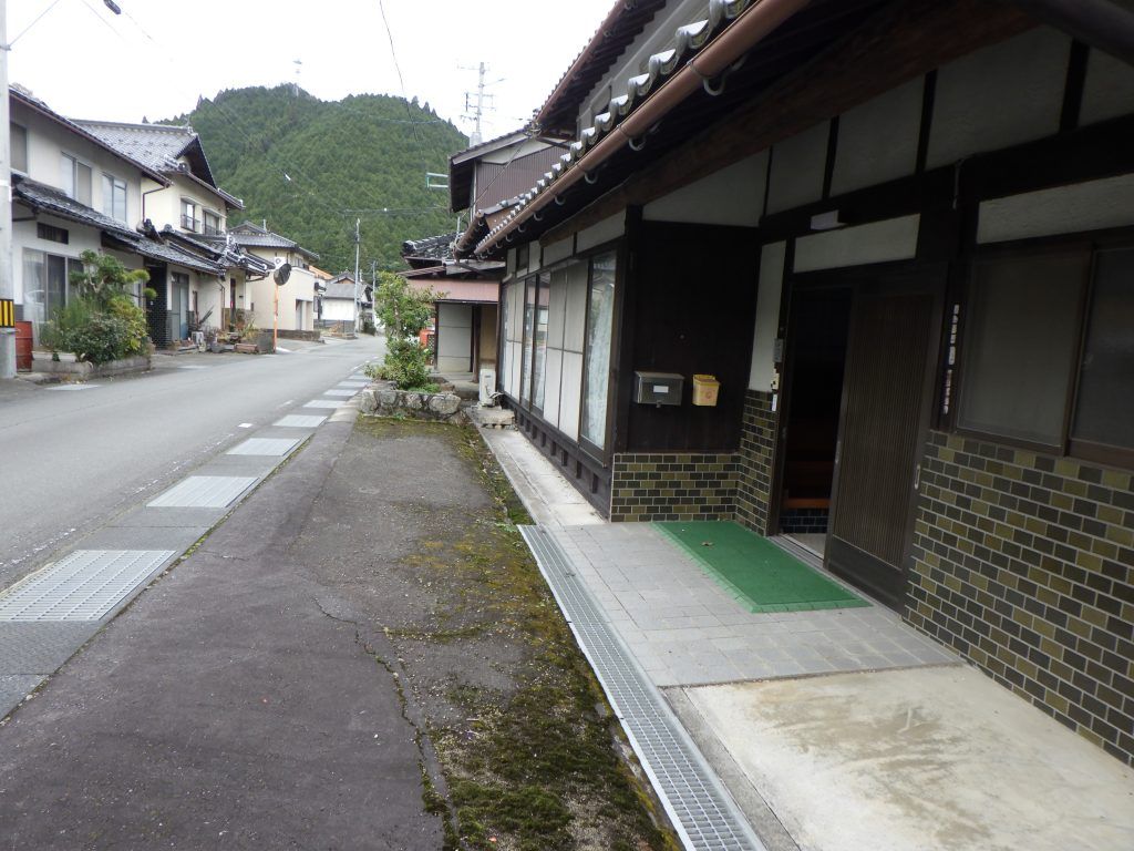 Large Vacant House for Sale in Asago City, Hyogo - Thumbnail 3