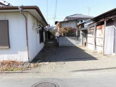 Vacant Land with Old House for Sale in Kiryu, Gunma — House, Kiryu, Gunma