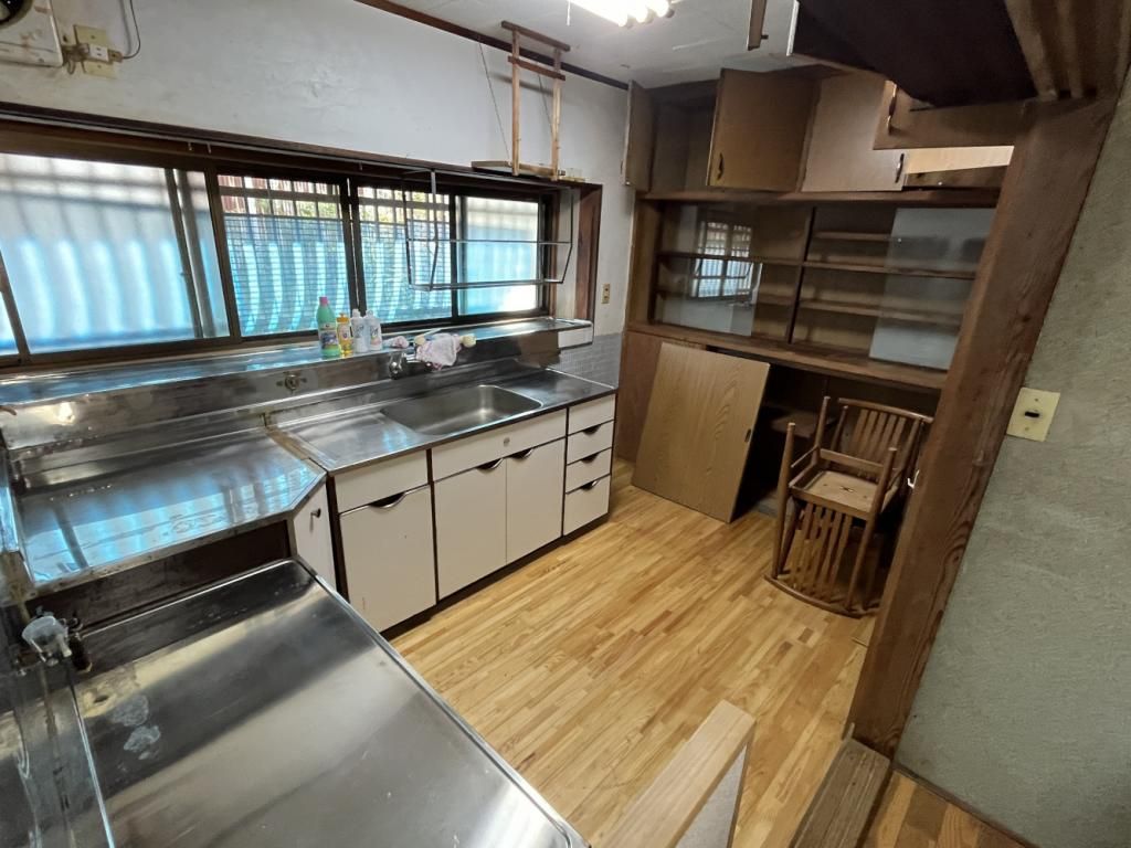 7K House for Sale in Kihoku Town, Mie - Near the Sea - Thumbnail 3