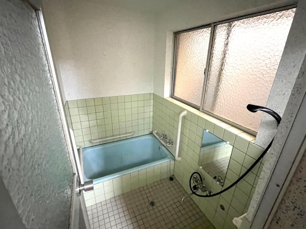 7K House for Sale in Kihoku Town, Mie - Near the Sea - Thumbnail 4