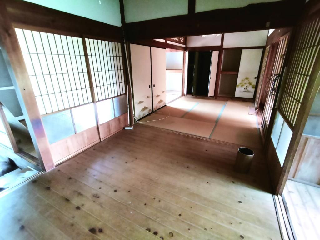 70-Year-Old 4K House for Sale in Kihoku Town, Mie - Thumbnail 2