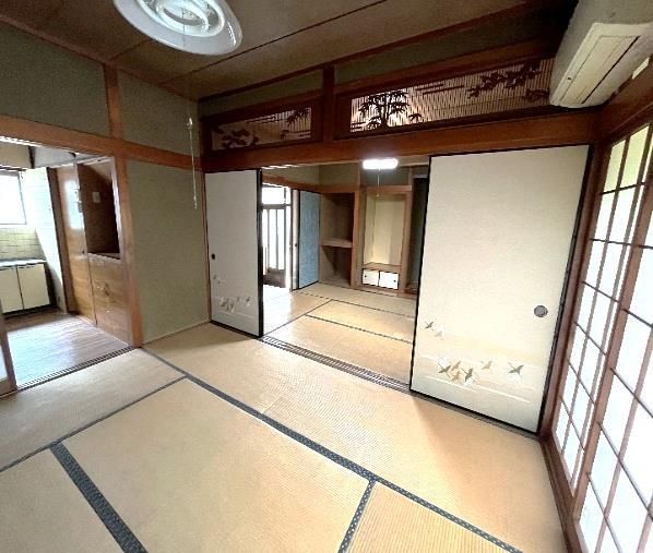 6DK Family House for Sale in Hita, Oita - 124.48 sqm - Thumbnail 2