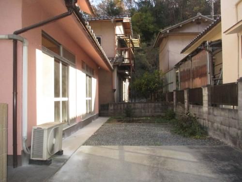 5DK Detached House with Garden for Sale in Kasaoka, Okayama - Thumbnail 2