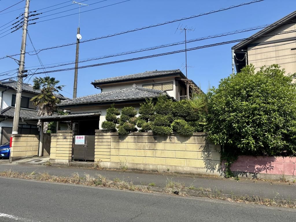 6K Detached House for Sale in Ashikaga, Tochigi - 134.85 sqm - Thumbnail 2