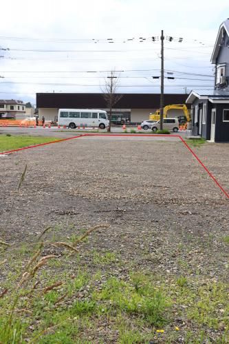 119.35 Tsubo Vacant Land for Sale Next to 7-Eleven in Bibai, Hokkaido - Thumbnail 2