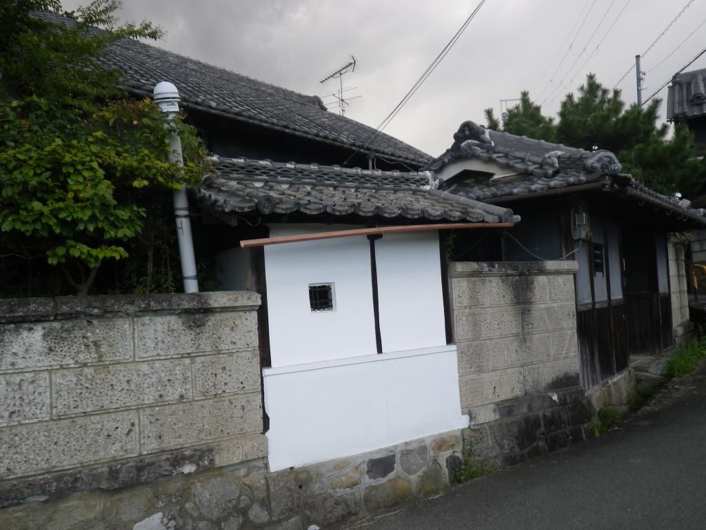 Large Corner Lot Akiya House for Sale in Heguri, Nara - Thumbnail 4