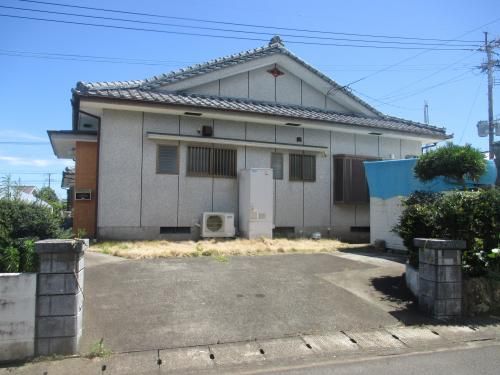 4K Wooden House with Garden in Makurazaki, Kagoshima - Image 1