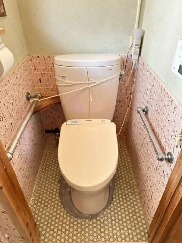 Renovated 5-Bedroom House for Sale in Saiki, Oita - Thumbnail 4