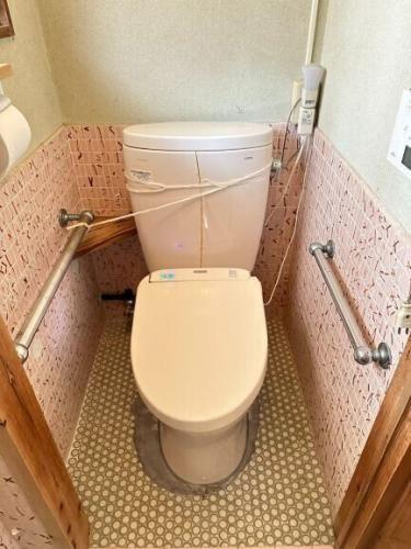 Renovated 5-Bedroom House for Sale in Saiki, Oita — Image 2, Saiki, Oita