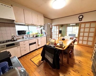 6DK House for Sale with Mountain Views in Hita, Oita - Thumbnail 4