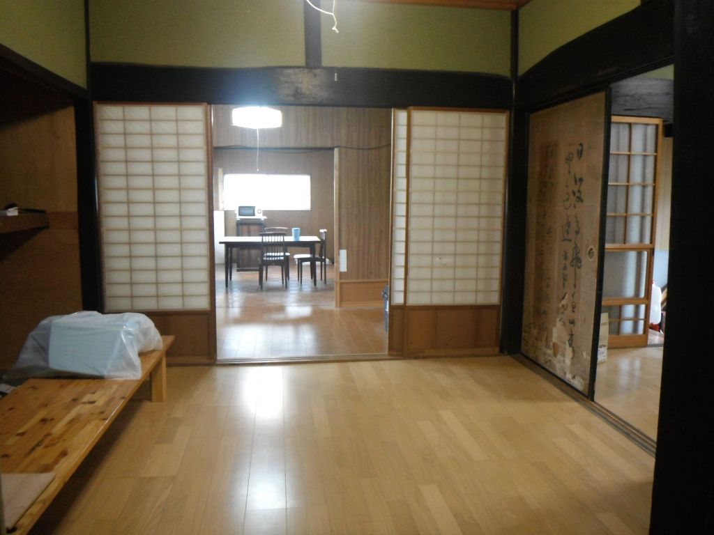 Island Home for Sale on Niihama's Oshima, Ehime - 5DK House - Thumbnail 3