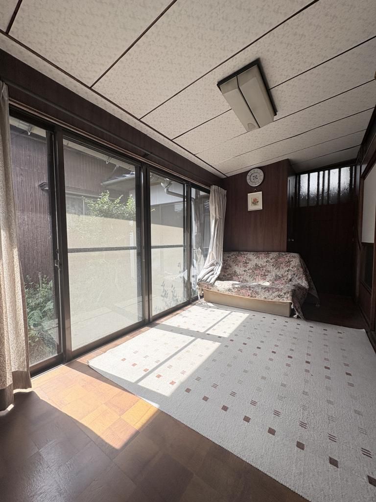 5DK Detached House for Sale in Imari City, Saga Prefecture - Thumbnail 2