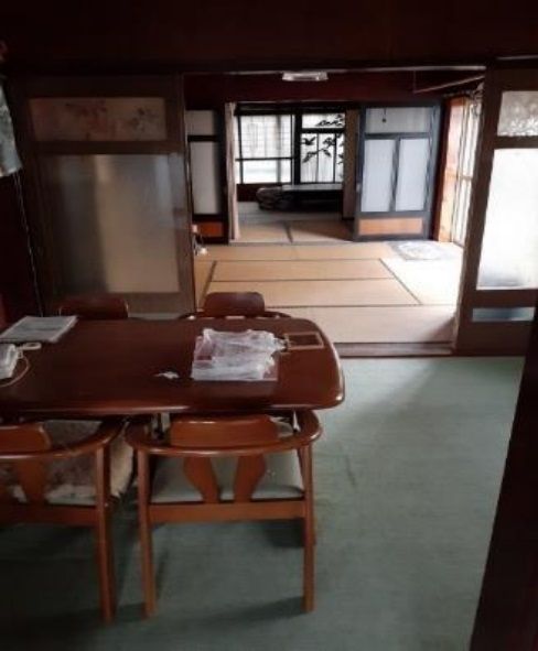 10DK Detached House for Sale in Nyuzen, Toyama - 482.64 sqm Land - Thumbnail 4