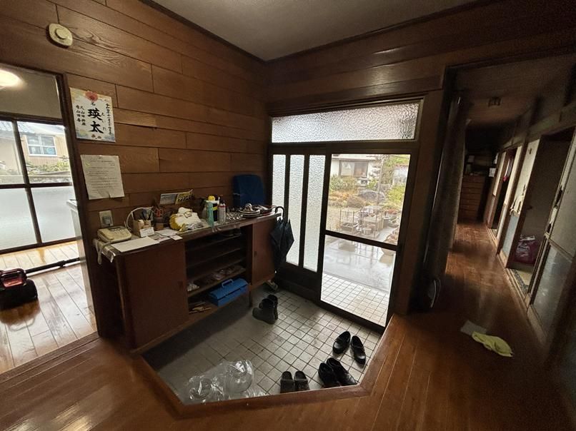 Used 4DK House with Large Garden in Hyuga City, Miyazaki - Thumbnail 4