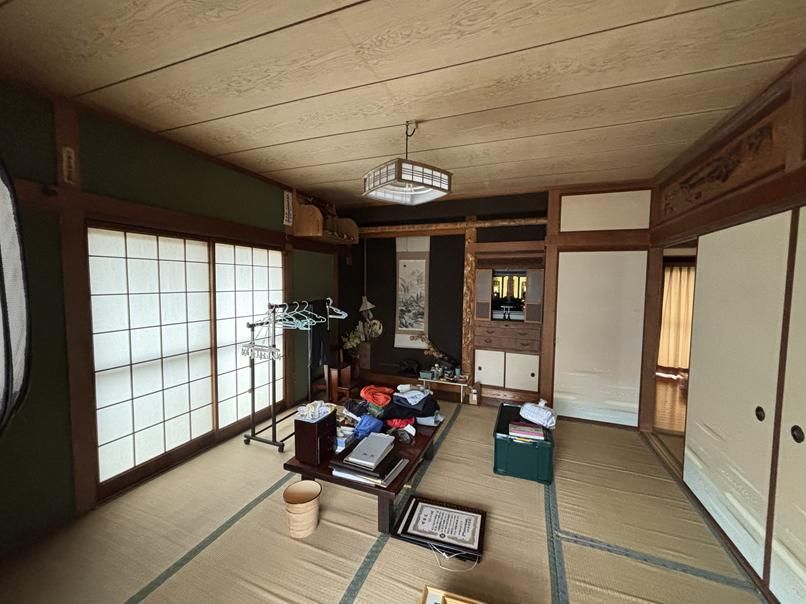 Used 4DK House with Large Garden in Hyuga City, Miyazaki - Thumbnail 2